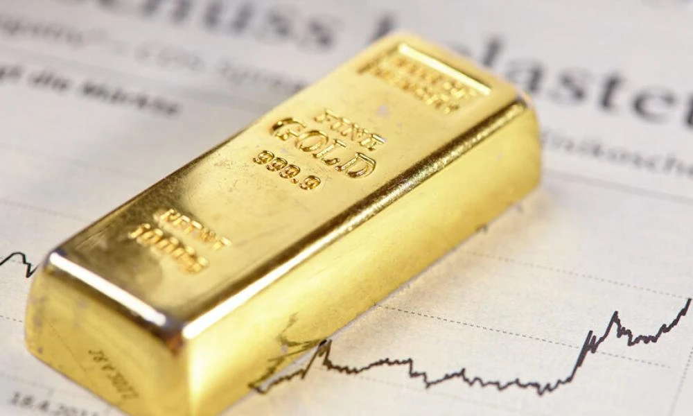 Γιατί μειώνεται η τιμή του χρυσού; Οι λόγοι υπέρ ή κατά της συνέχισης του ράλι